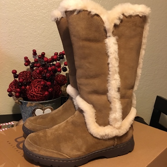 ❄️ UGG Katia Chestnut Boots ❄️ 💯 Authentic - Picture 4 of 10